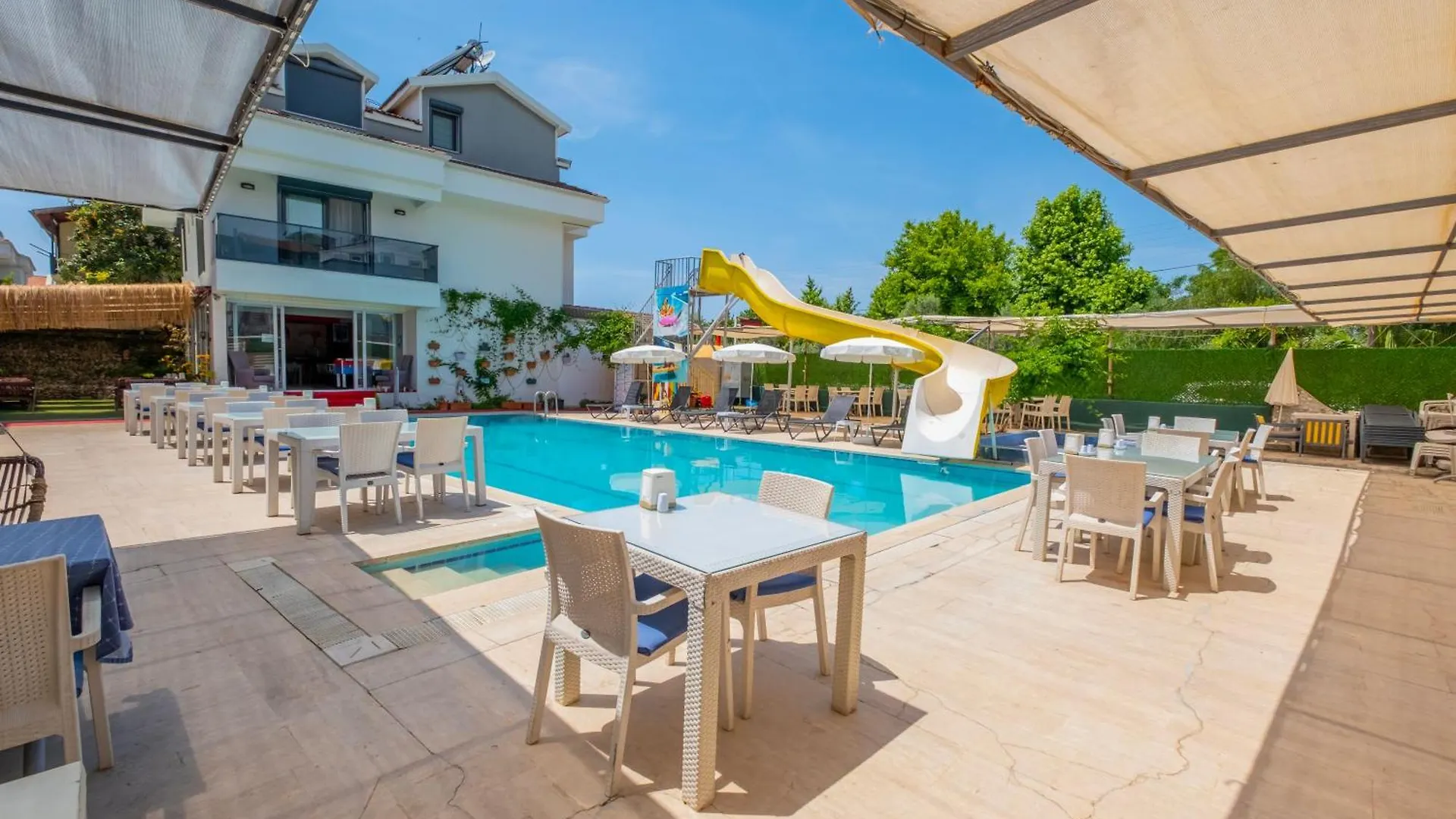 Alis Hotel Фетхие